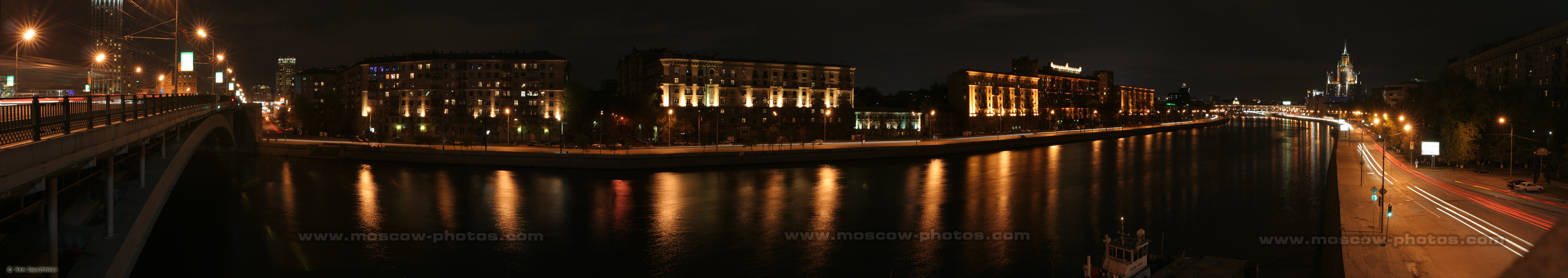 Night view from Bolshoy Krasnokholmsky Bridge