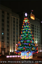 Christmas tree on Manezhnaya Square