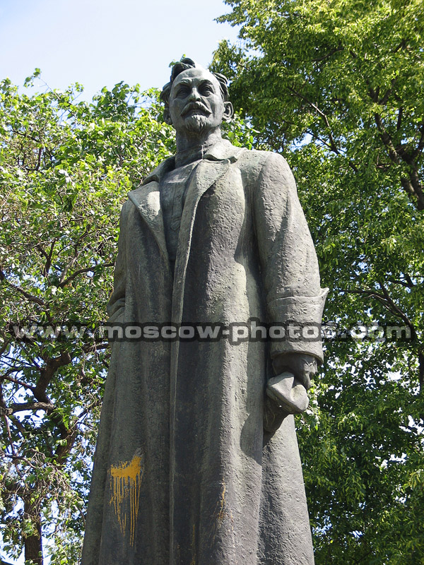Felix Dzerzhinsky monument