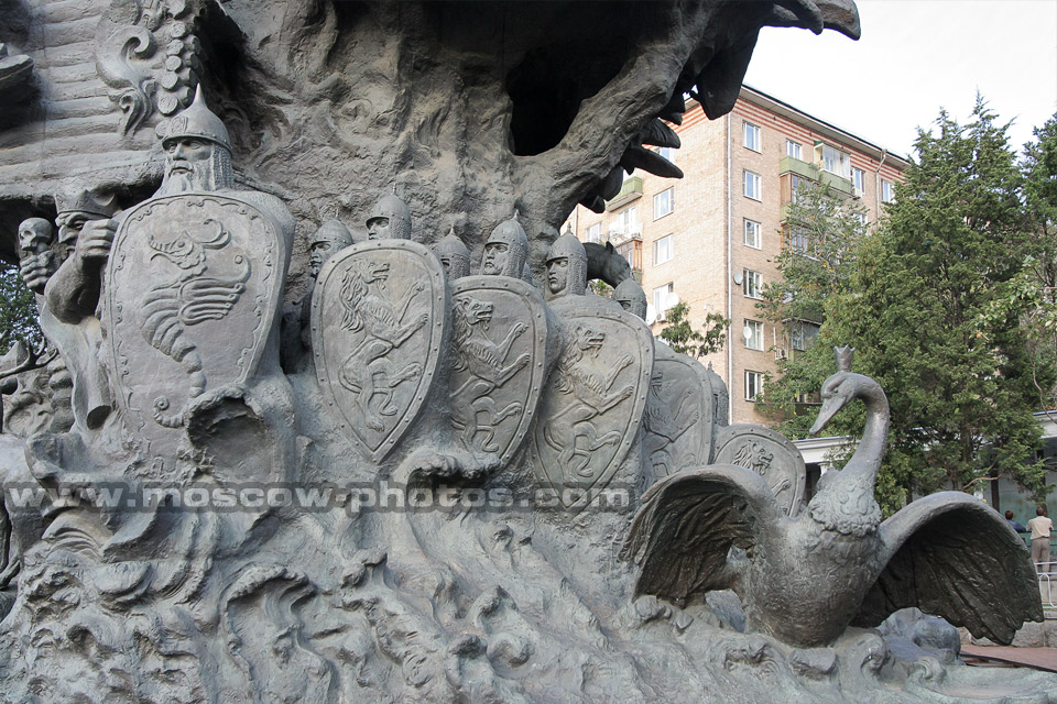 33 Bogatyrya and Tsarevna Swan-Bird. Fragment of sculpture Tree of Fairy Tales