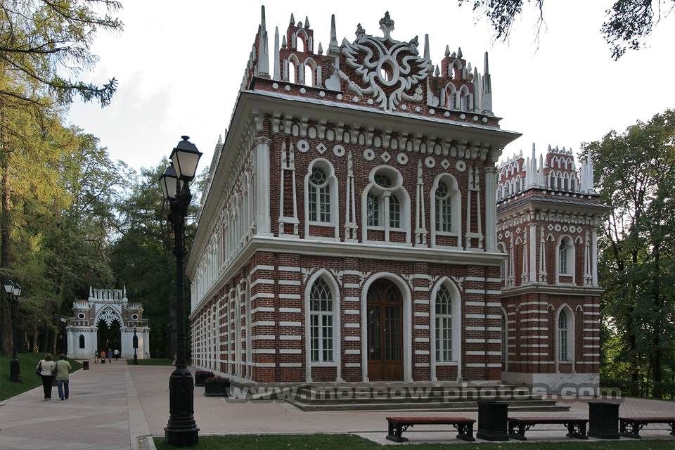 Tsaritsyno Medium Palace